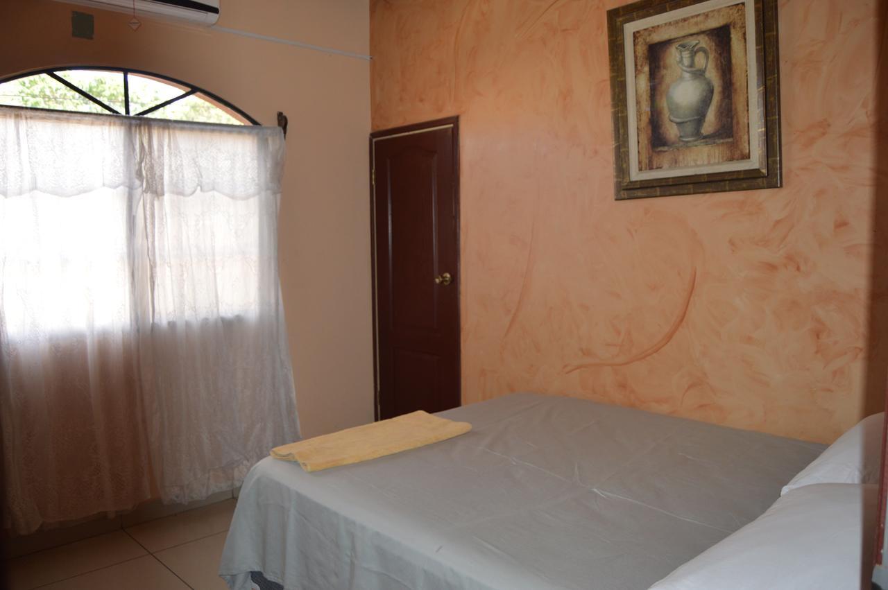 Hotel Escalon Santa Rosa de Copan Exterior photo
