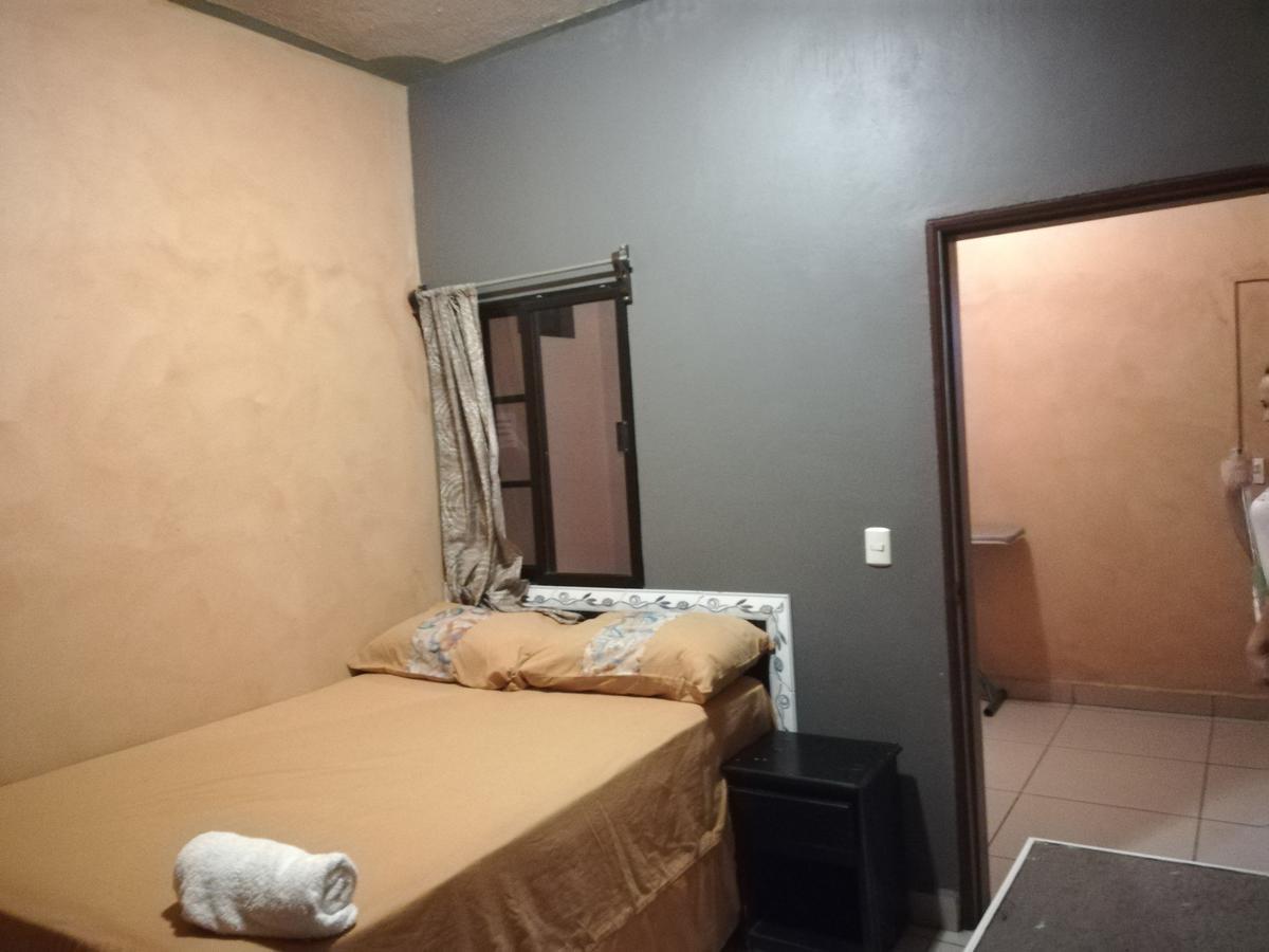 Hotel Escalon Santa Rosa de Copan Exterior photo